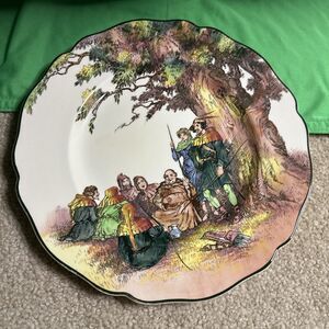VTG Royal Doulton Under the Greenwood Tree Robin Hood D6341 10" Scalloped Plate
